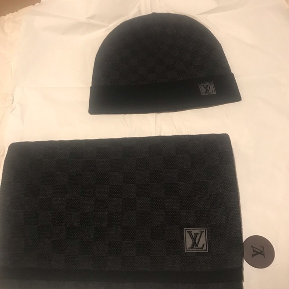 black lv hat and scarf